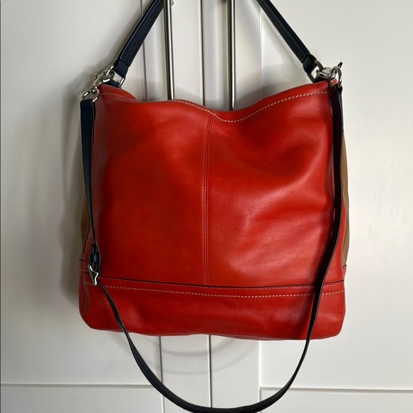 COACH Red and Blue Leather Shoulder/Crossbody Bag - Picture 6 of 11